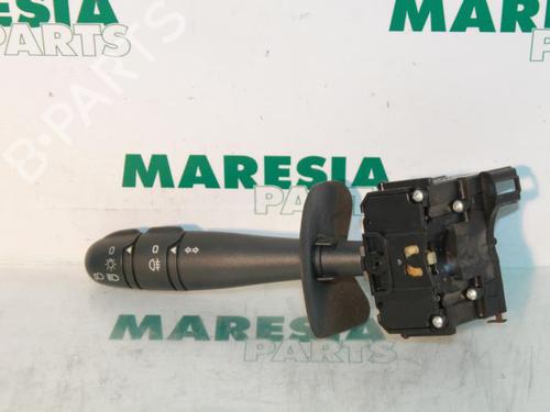 steering-column-stalk-renault-megane-scenic-ja01_-1996-1997-1998-1999-2000-2001-31466711 main image
