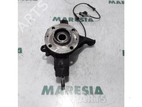 Used Left front steering knuckle PEUGEOT 308 SW I (4E_, 4H_) 1.6 16V (120 hp) 31460760