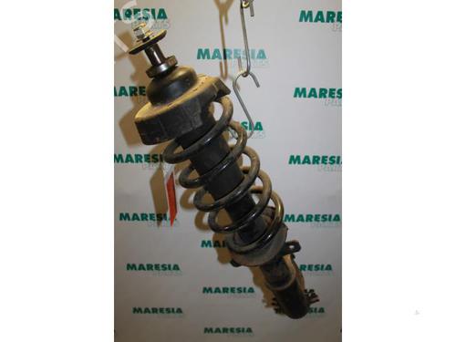 Used Left front shock absorber RENAULT TRAFIC II Van (FL) 1.9 dCi 100 (FL0C, FL0K, FL0B) (101 hp) 31522619