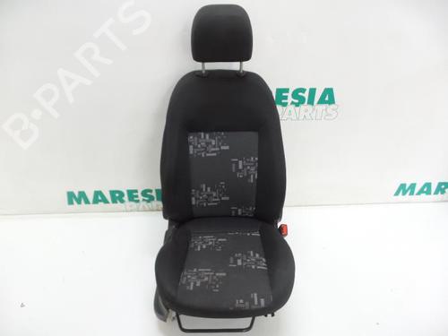 Used Right front seat FIAT QUBO (225_) 1.3 D Multijet (225CXB1A, 225AXB1A, 225CXB11, 225AXB11,... (75 hp) 31432030