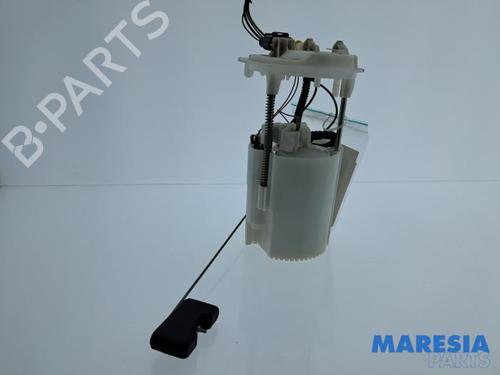 Used Fuel pump RENAULT GRAND SCÉNIC III (JZ0/1_) 1.4 16V (JZ0F) (131 hp) 32783951