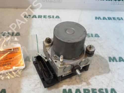 Used ABS pump ABS pump FIAT PUNTO (188_) 1.4 (95 hp) 31401866 31401866