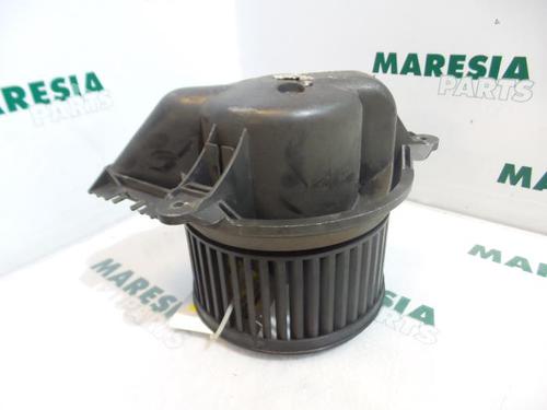 Used Heater blower motor RENAULT MEGANE I Coach (DA0/1_) 1.6 e (DA0F) (90 hp) 31449561