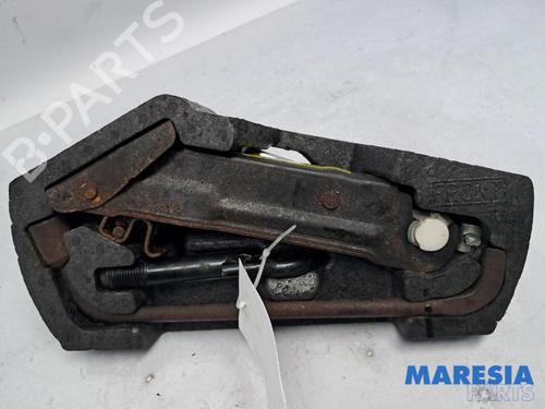 Andre CITROËN C1 (PM_, PN_) 1.0 (68 hp) 31533200