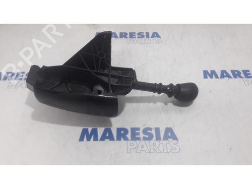 Gear lever RENAULT MASTER III Van (FV) 2.3 dCi 110 FWD (FV0R, FV0W, FV1A) | BP31477695M90