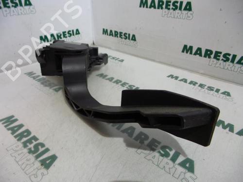 Used Electronic module FIAT FIORINO Box Body/MPV (225_) 1.3 D Multijet (225BXD1A, 225BXB1A, 225BXB11) (75 hp) 31524947