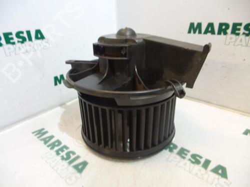 Used Heater blower motor PEUGEOT 206 Hatchback (2A/C) 1.4 i (75 hp) 31506582