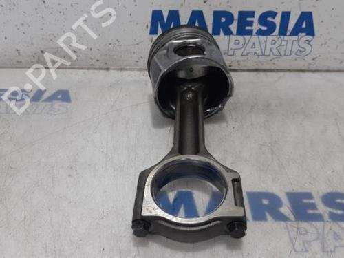 Other RENAULT MASTER III Van (FV) 2.3 dCi 125 RWD (FV0C, FV0D, FV0H, FV0J, FV0A, FV0K) | BP31384060O1 - Image 3