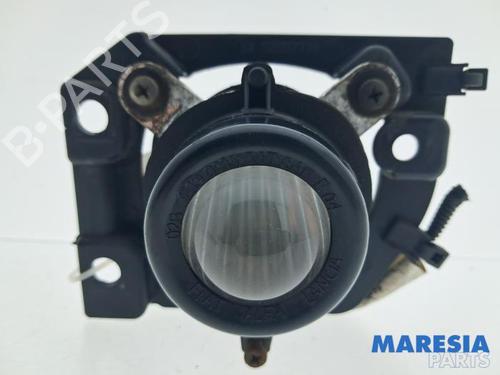 Used Left front fog light Left front fog light 38090616 38090616