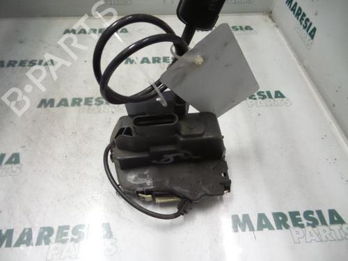 Used Electronic module RENAULT MEGANE II Estate (KM0/1_) 1.5 dCi (KM02, KM13) (101 hp) 31533054