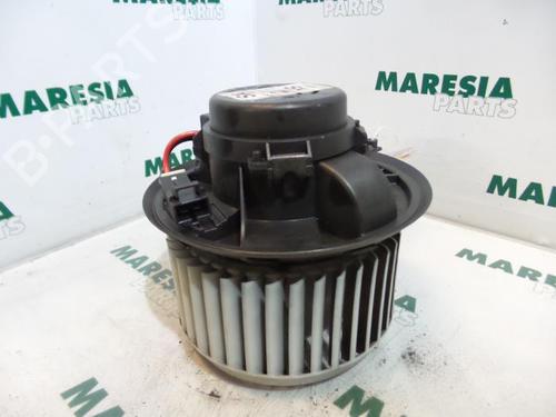 Used Heater blower motor ALFA ROMEO 147 (937_) 1.6 16V T.SPARK ECO (937.AXA1A, 937.BXA1A) (105 hp) 31387353