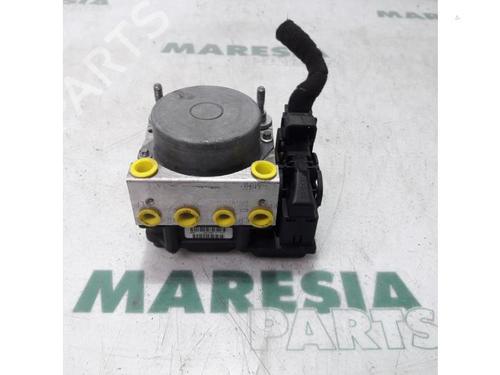 Used ABS pump FIAT BRAVO II (198_) 1.4 (198AXA1B) (90 hp) 31416275