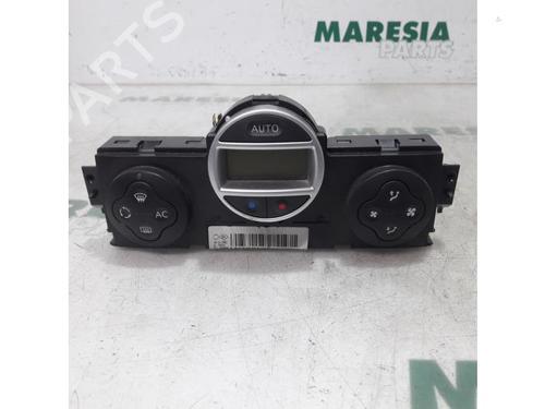 climate-control-renault-scenic-ii-jm01_-2003-2004-2005-2006-2007-2008-2009-2010-31432901 main image