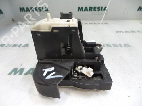 Used Electronic module RENAULT CLIO II (BB_, CB_) 1.5 dCi (B/CB07) (65 hp) 31518859