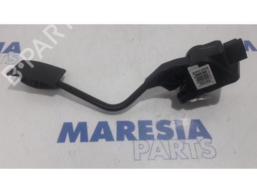 Used Electronic module Electronic module PEUGEOT 508 SW I (8E_) 2.0 HDi RXH Hybrid4 (200 hp) 31513782 31513782
