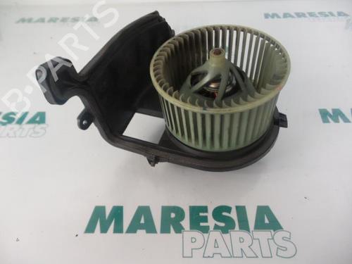 Used Heater blower motor RENAULT CLIO II (BB_, CB_) 1.2 16V (BB05, BB0W, BB11, BB27, BB2T, BB2U, BB2V, CB05,... (75 hp) 31394195