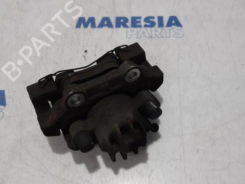 Used Left front brake caliper PEUGEOT 5008 (0U_, 0E_) 1.6 16V (156 hp) 31440417