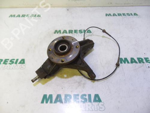 Used Left front steering knuckle PEUGEOT 3008 I MPV (0U_) 1.6 VTi (120 hp) 31533738