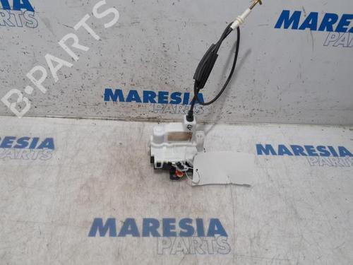 Used Electronic module FIAT 500 (312_) 1.2 (312AXA1A) (69 hp) 31408184