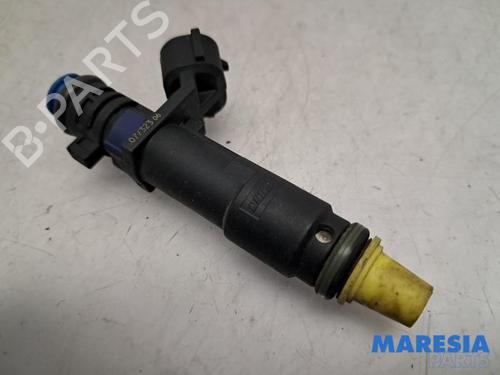 Injector CITROËN C5 III Break (RW_) 2.0 i 16V (RWRFJC, RWRFJF) | BP31529777M100