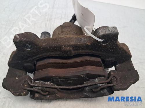 Used Right front brake caliper Right front brake caliper FIAT 500 (312_) 0.9 (312AXG1A, 312.AXG11) (86 hp) 33411236 33411236