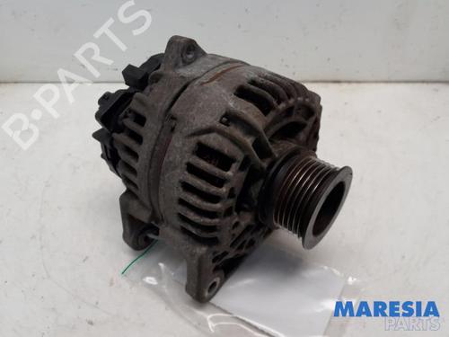 Used Alternator Alternator RENAULT CLIO III (BR0/1, CR0/1) 1.4 16V (98 hp) 31499845 31499845