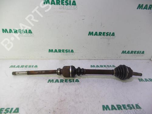 Used Right front driveshaft PEUGEOT 307 SW (3H) 1.6 16V (109 hp) 31516696