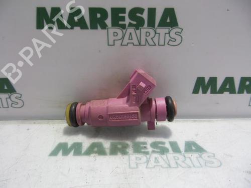 Inyector FIAT IDEA (350_) 1.4 16V (95 hp) 31512734