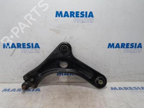Used Left front suspension arm CITROËN C4 CACTUS 1.2 VTi 82 (82 hp) 31449627