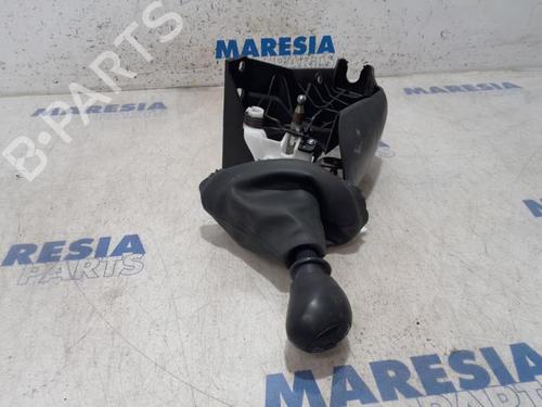 Gear lever RENAULT TRAFIC III Van (FG_) 1.6 dCi 115 (FGMD) | BP31498048M90