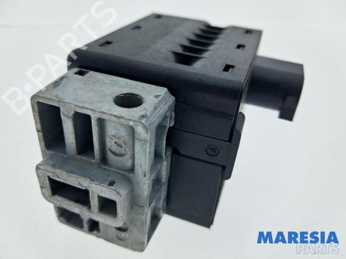 Engine control unit (ECU) RENAULT CAPTUR I (J5_, H5_) 0.9 TCe 90 | BP38569482M57 - Image 10