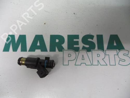 injector-peugeot-206-hatchback-2ac-1998-1999-2000-2001-2002-2003-2004-2005-2006-2007-2008-2009-2010-2011-2012-31512716 main image