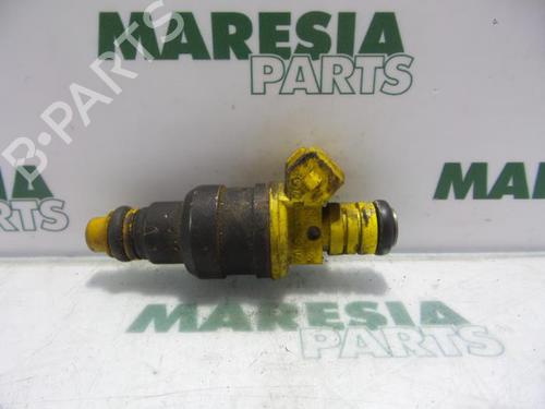 Used Injector ALFA ROMEO 155 (167_) 1.7 T.S. (167.A4D, 167.A4H) (115 hp) 31492058