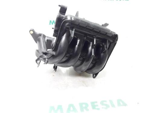 Used Injection rail CITROËN C3 I (FC_, FN_) 1.4 i (73 hp) 31383490