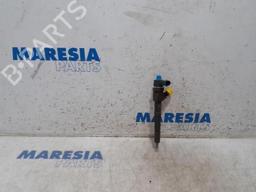 Inyector LANCIA DELTA III (844_) 1.6 D Multijet (844.AXC11, 844.AXC1A) (120 hp) 31446373