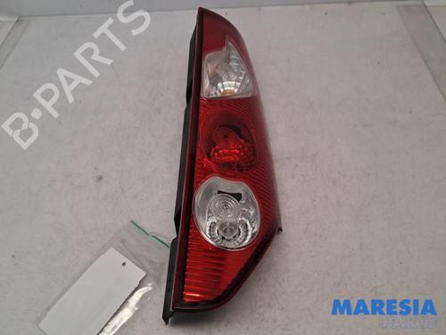 Used Right taillight Right taillight RENAULT KANGOO / GRAND KANGOO II (KW0/1_) 1.6 16V (KW03, KW09, KW0D, KW0U, KW0W, KW13) (106 hp) 31523227 31523227