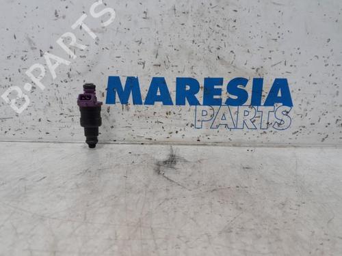 injector-renault-twingo-i-c06_-1993-1994-1995-1996-1997-1998-1999-2000-2001-2002-2003-2004-2005-2006-2007-2008-2009-2010-2011-2012-31512217 main image