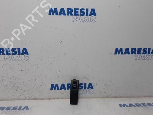 Used Switch PEUGEOT 207 SW (WK_) 1.6 16V (120 hp) 31469441