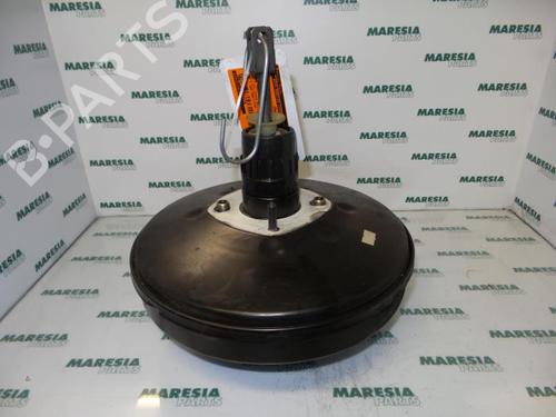 Used Servo brake RENAULT SCÉNIC II (JM0/1_) 1.9 dCi (JM0G, JM12, JM1G, JM2C) (120 hp) 31477779