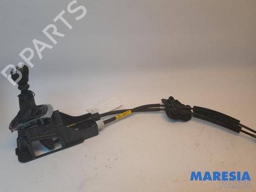 Used Gear lever Gear lever RENAULT MEGANE III Grandtour (KZ0/1) 1.2 TCe (KZ2B, KZ11) (116 hp) 31458718 31458718