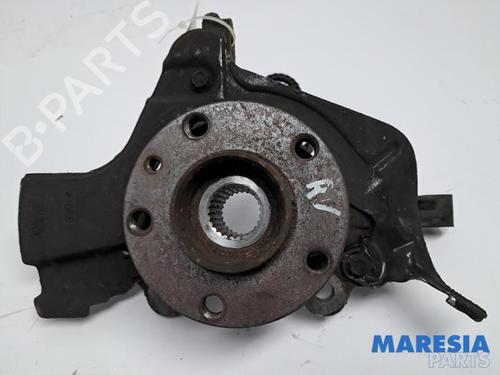 Used Right front steering knuckle Right front steering knuckle FIAT 500L (351_, 352_) 1.4 (199LYB1B) (95 hp) 40235619 40235619