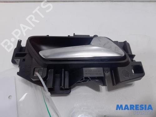 rear-right-exterior-door-handle-peugeot-2008-ii-ud_-us_-uy_-uj_-ur_-uc_-2019-31411558 main image