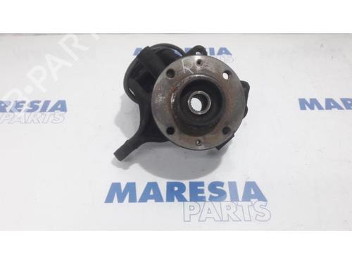 Used Right front steering knuckle CITROËN DS3 (SA_) 1.2 VTi 82 (82 hp) 31532690