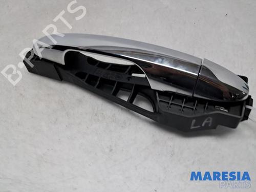 Used Rear left exterior door handle FIAT 500L (351_, 352_) 0.9 (199LYC1B) (105 hp) 31402120