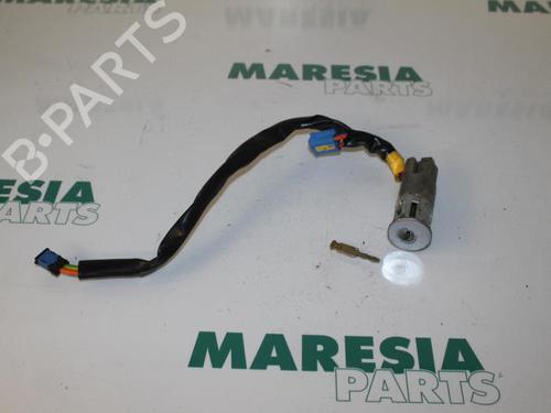 ignition-barrel-peugeot-206-hatchback-2ac-1998-1999-2000-2001-2002-2003-2004-2005-2006-2007-2008-2009-2010-2011-2012-31531956 main image