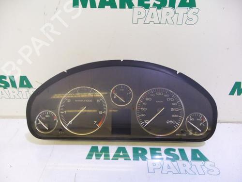 Used Instrument cluster PEUGEOT 407 SW (6E_, 6D_) 2.0 (136 hp) 31511748