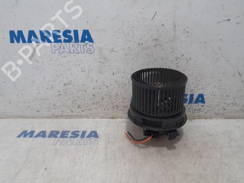 Used Heater blower motor PEUGEOT 207 (WA_, WC_) 1.6 16V VTi (120 hp) 31467954