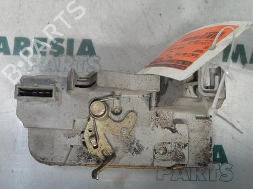 electronic-module-peugeot-307-sw-3h-2002-2003-2004-2005-2006-2007-2008-2009-31385067 main image