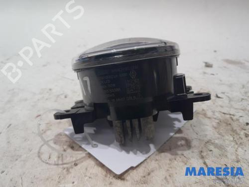 Left front fog light RENAULT CAPTUR I (J5_, H5_) 1.2 TCe 120 | BP31455667C30 - Image 3