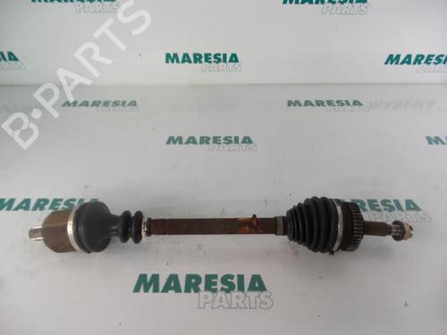 Used Left front driveshaft RENAULT MEGANE Scenic (JA0/1_) 2.0 i (JA0G) (114 hp) 31390441